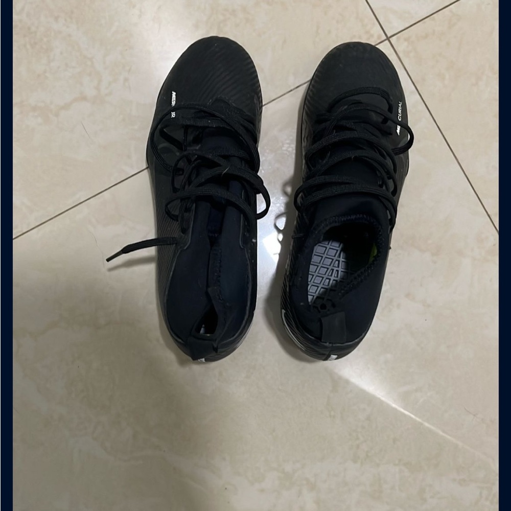 Men's Black Nike Meruical
